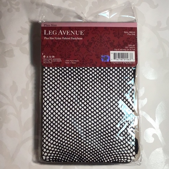 Leg Avenue: Nylon Fishnet Pantyhose Plus Size - Picture 2 of 2
